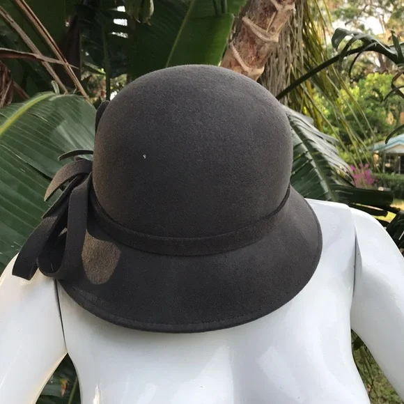 Wool felt bucket hat - Picture 3 of 7